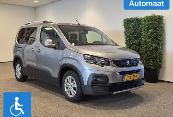 L1 Rolstoelauto Automaat 3+1 of 5+0 incl. Lier