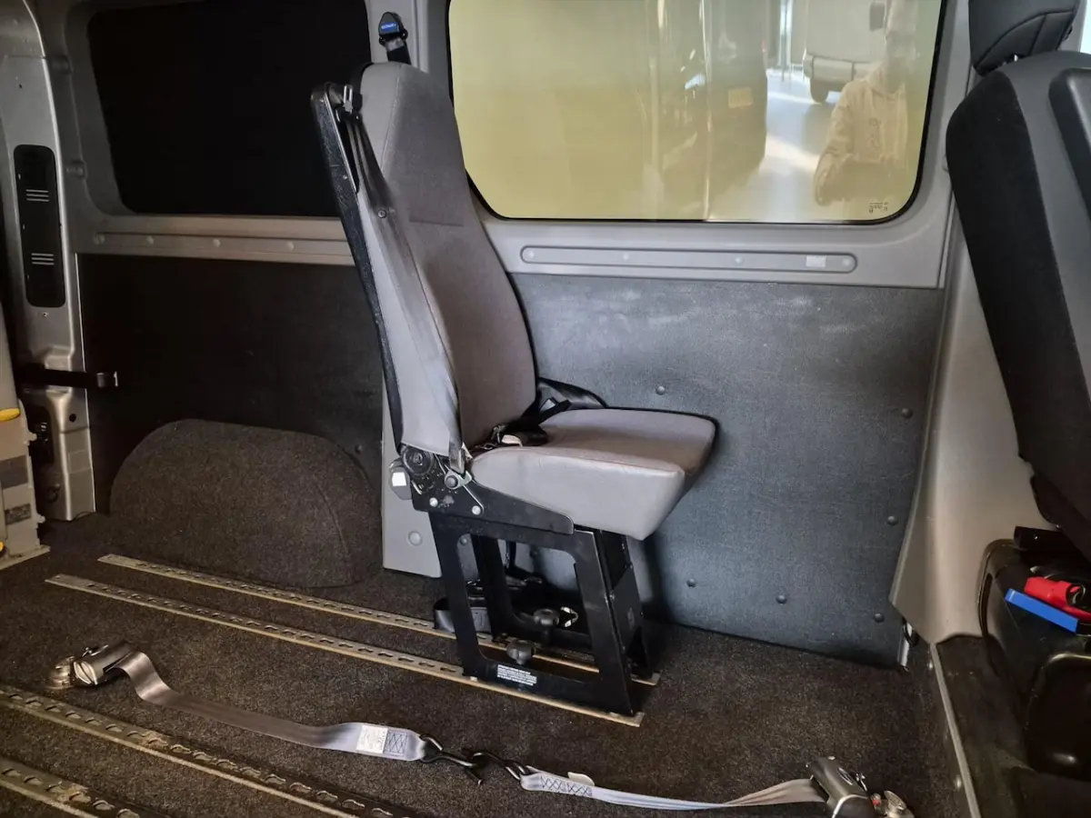 L1H1 Rolstoelbus Automaat (airco)