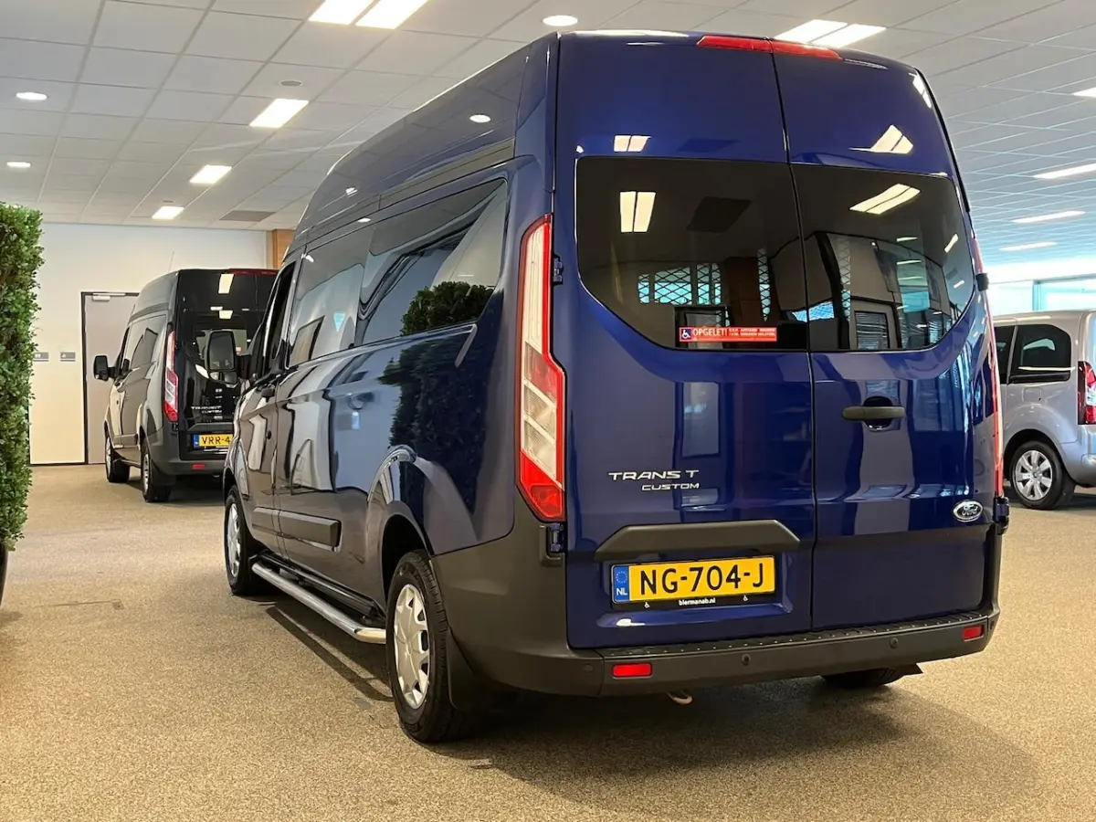 L2H2 Rolstoelbus 4+1 (airco)