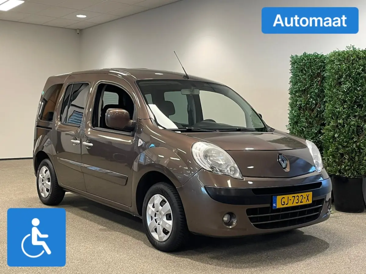 Rolstoelauto Automaat 3+1 incl. luchtvering + RECARO Speciaalstoel