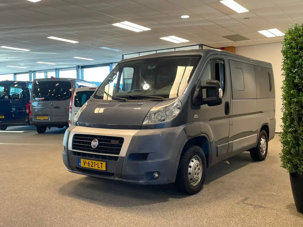 L1H1 Rolstoelbus Automaat (airco)