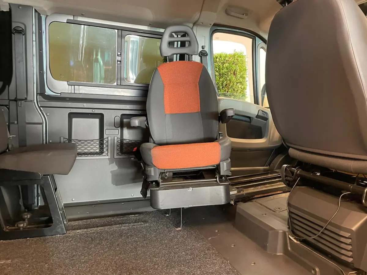 L1H1 Rolstoelbus Automaat (airco)