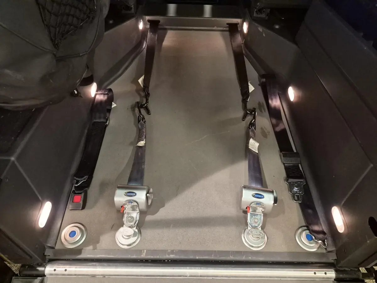 Tech Rolstoelauto Luchtvering 4+1