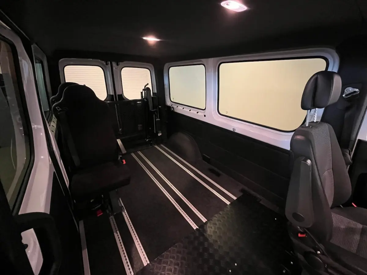L1H1 Rolstoelbus Automaat