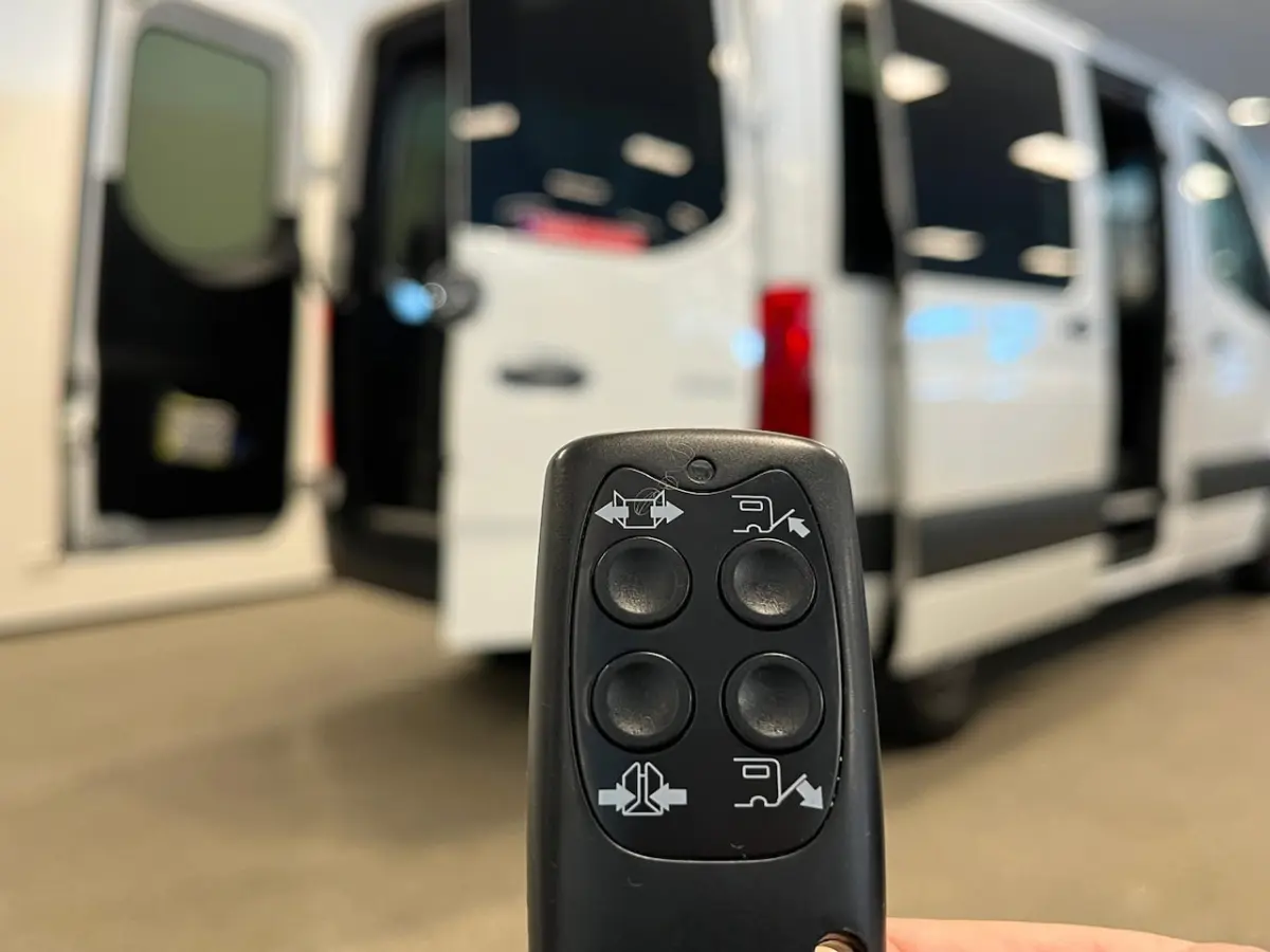 L1H1 Rolstoelbus Automaat