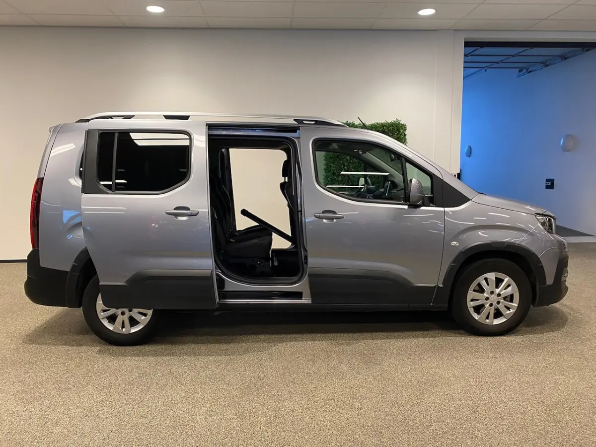 L2 Rolstoelauto Automaat 5+1