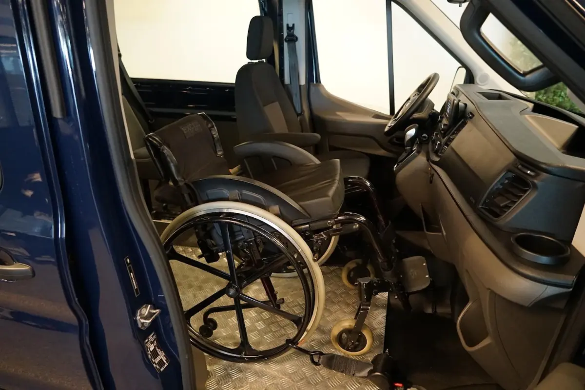 L2H2 Rolstoelbus Automaat