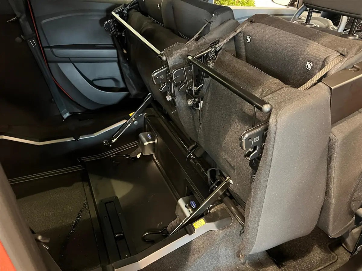 Rolstoelauto 5+1