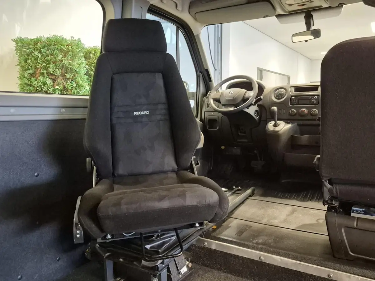 L1H1 Rolstoelbus Automaat