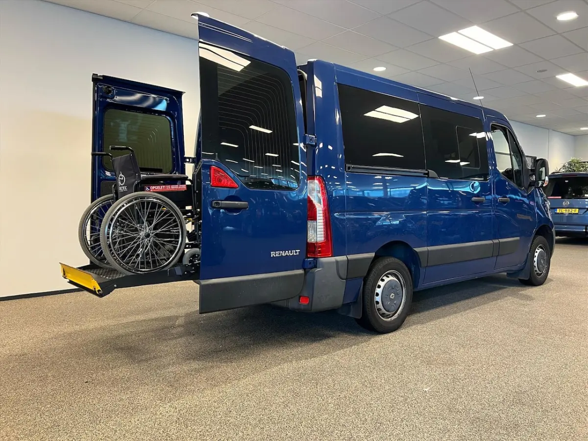 L1H1 Rolstoelbus Automaat (airco)