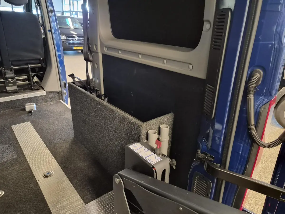 L1H1 Rolstoelbus Automaat (airco)