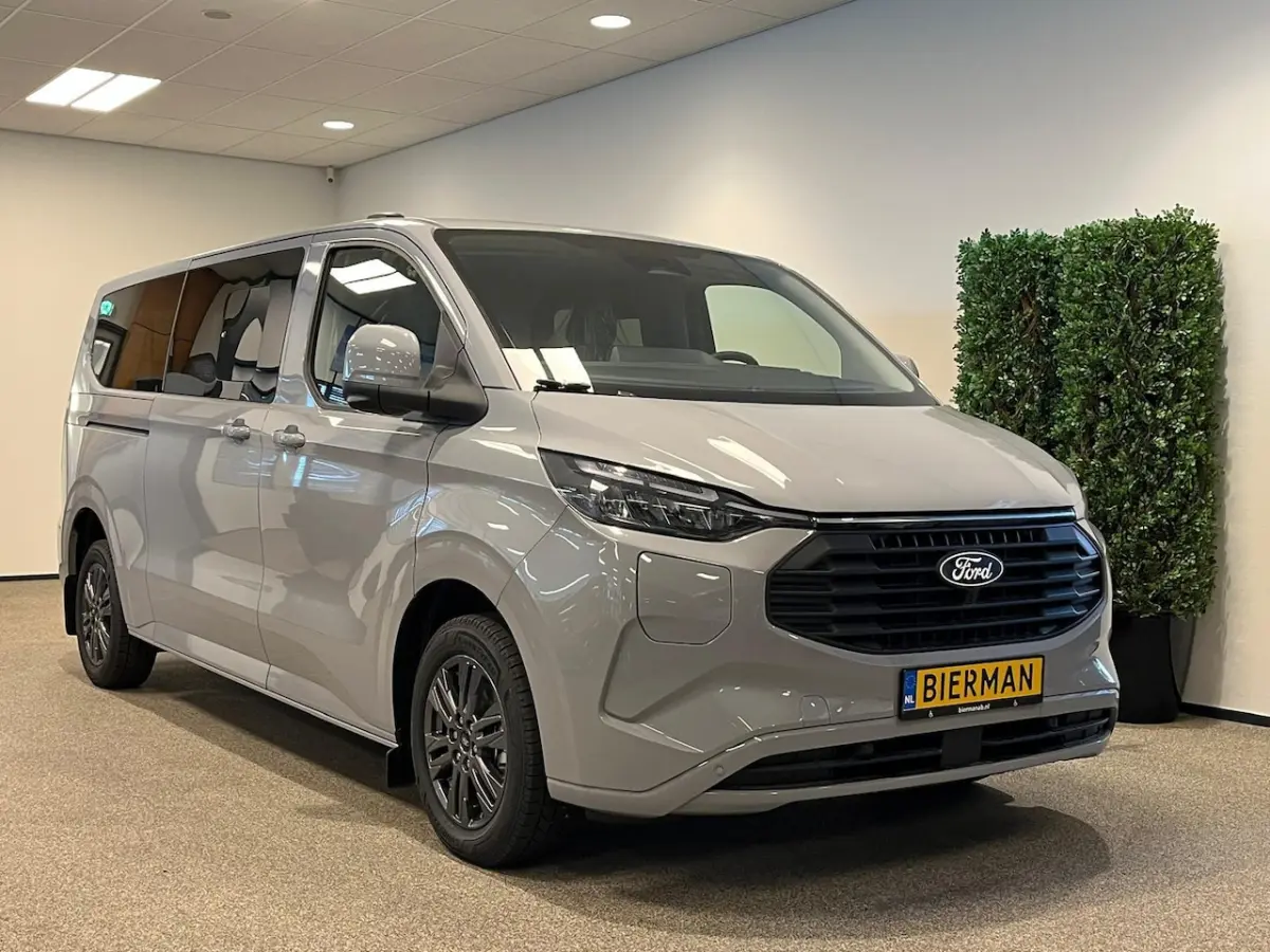 L2H1 Rolstoelbus Automaat HYBRIDE 4+1 incl. rolstoellift