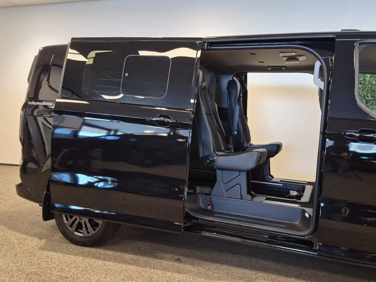 L2H1 Rolstoelbus Automaat HYBRIDE Bodemverlaging XXL-Ombouw 147cm
