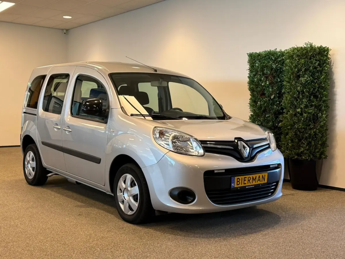 Rolstoelauto XXL-Ombouw 150cm binnenhoogte voor rolstoel