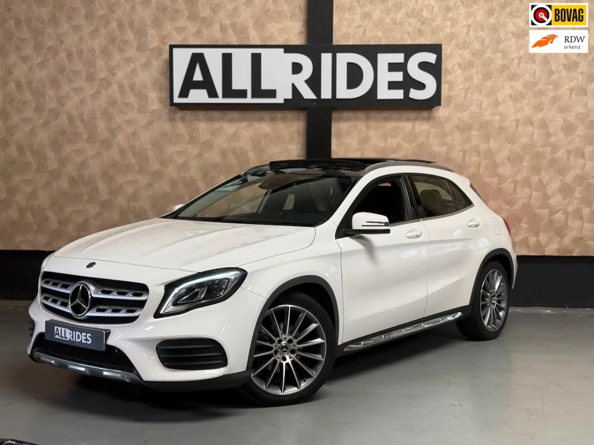 200 AMG Edition White| Pano | Camera | 19 inch | Led |