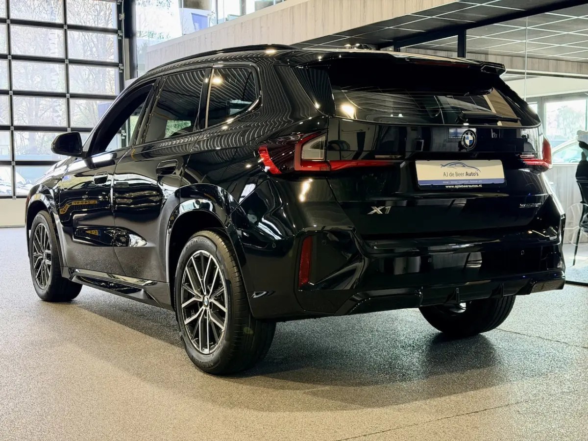 sDrive18i M-Sport Shadow Line Camera | Stoelverwarming | Carplay/Android