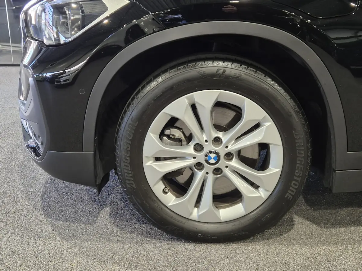 xDrive25e Executive Camera | LED | Stoelverwarming | 4x4 | 1e eigenaar
