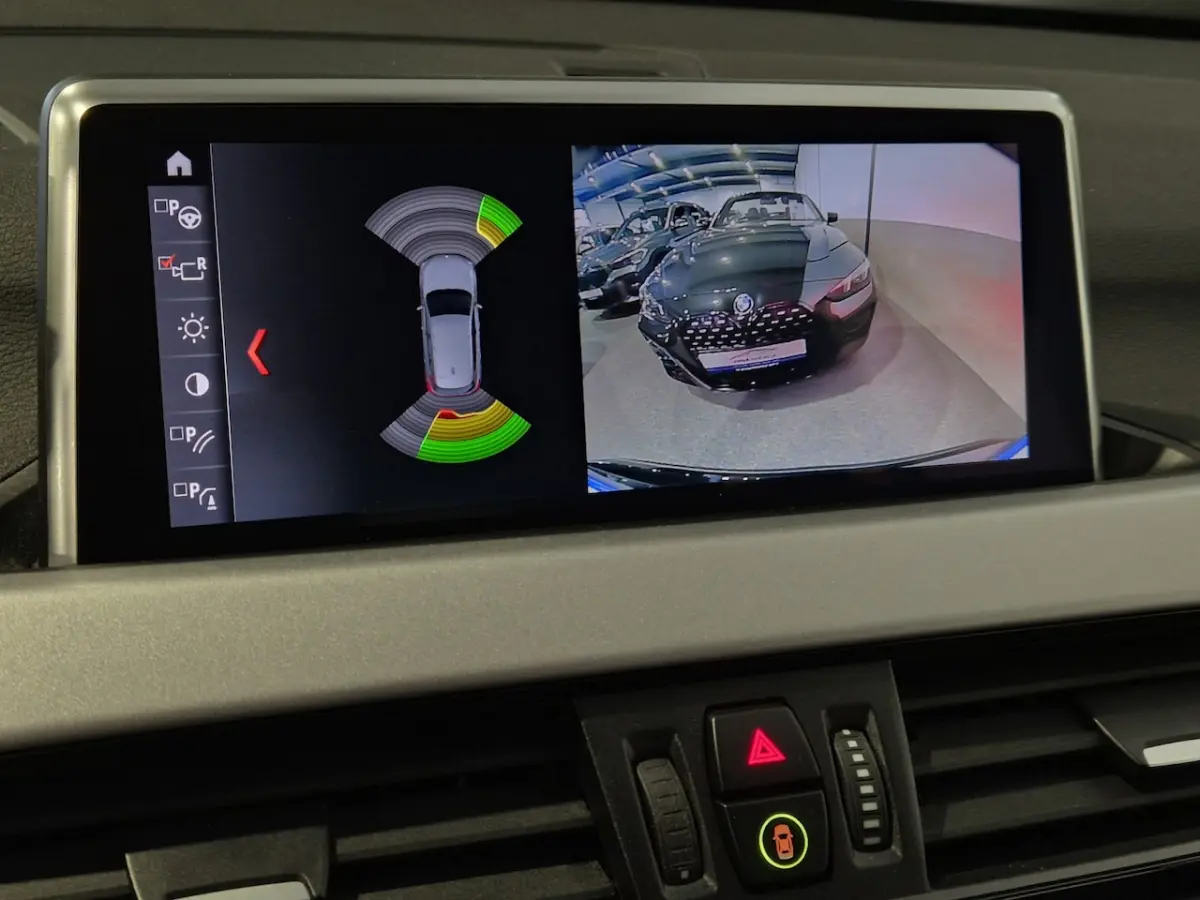 xDrive25e Executive Camera | LED | Stoelverwarming | 4x4 | 1e eigenaar