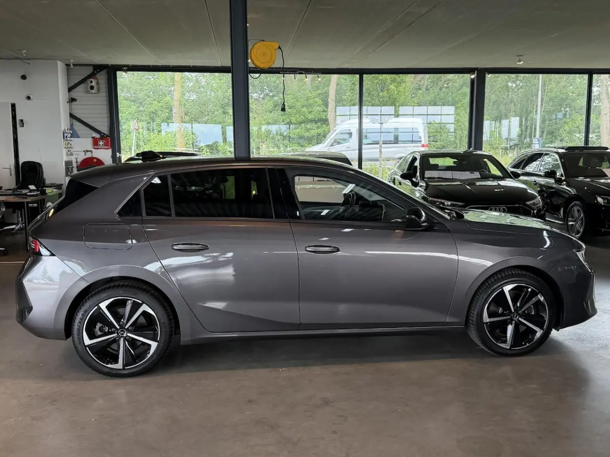 1.6 turbo PHEV 133Kw Business Edition Hybride