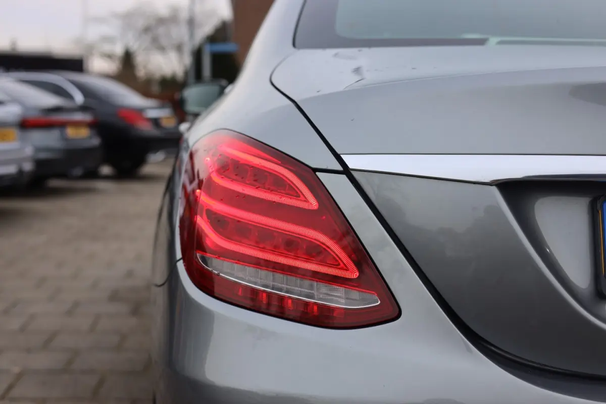 220 CDI PRESTIGE | LEDER | SCHUIFDAK | BURMESTER