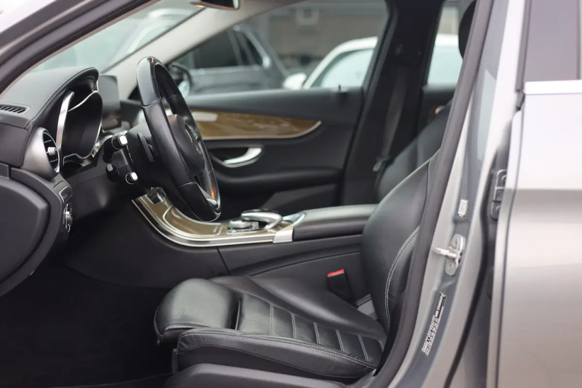 220 CDI PRESTIGE | LEDER | SCHUIFDAK | BURMESTER