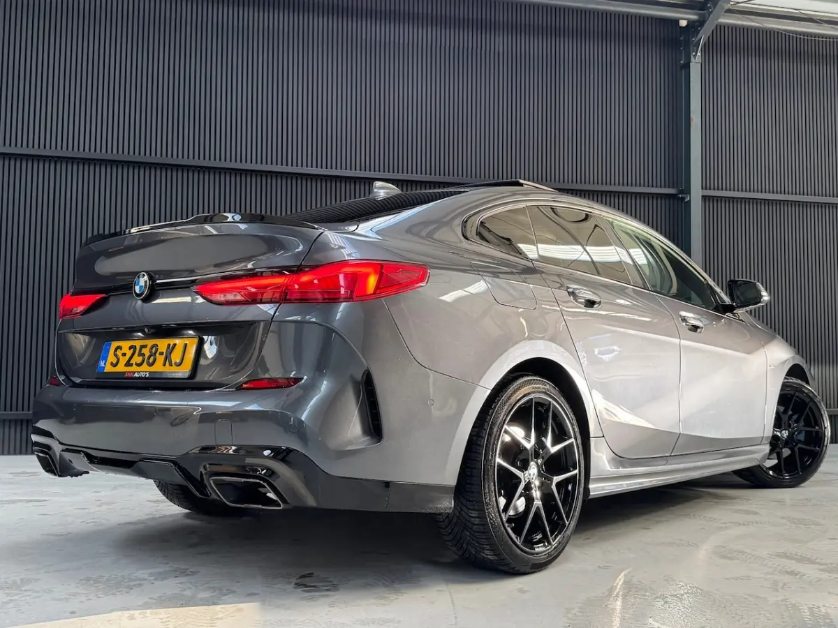 218i M-Performance High Executive | VOL