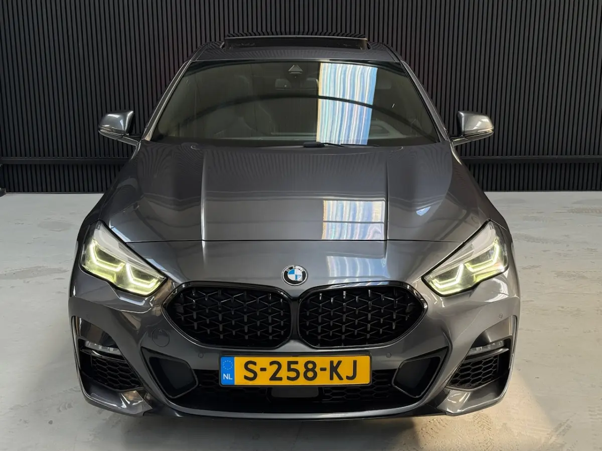 218i M-Performance High Executive | VOL