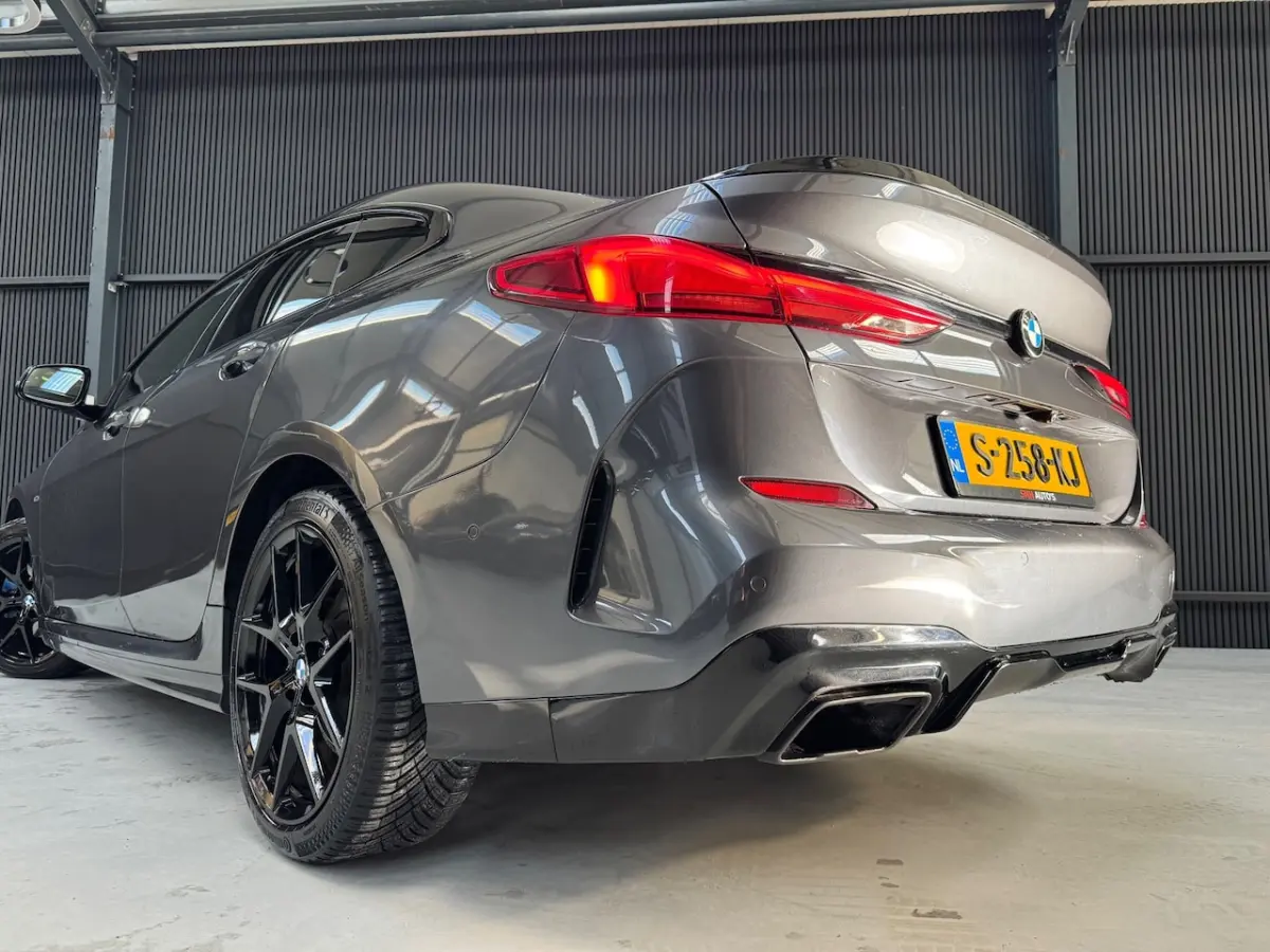 218i M-Performance High Executive | VOL