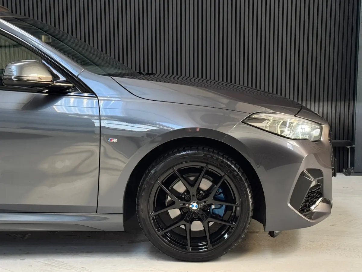 218i M-Performance High Executive | VOL