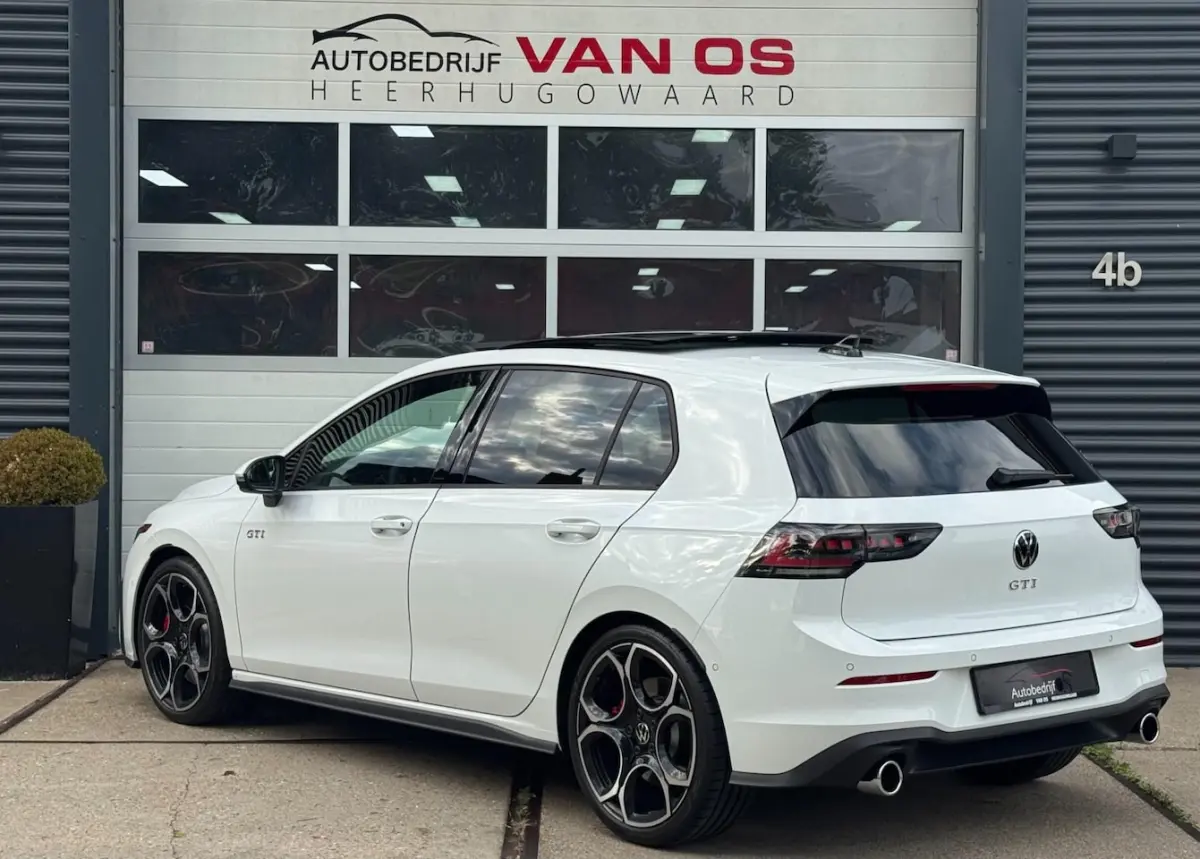 8.5 2.0 TSI GTI l 265pk l 360 camera l Panoramadak l Voll