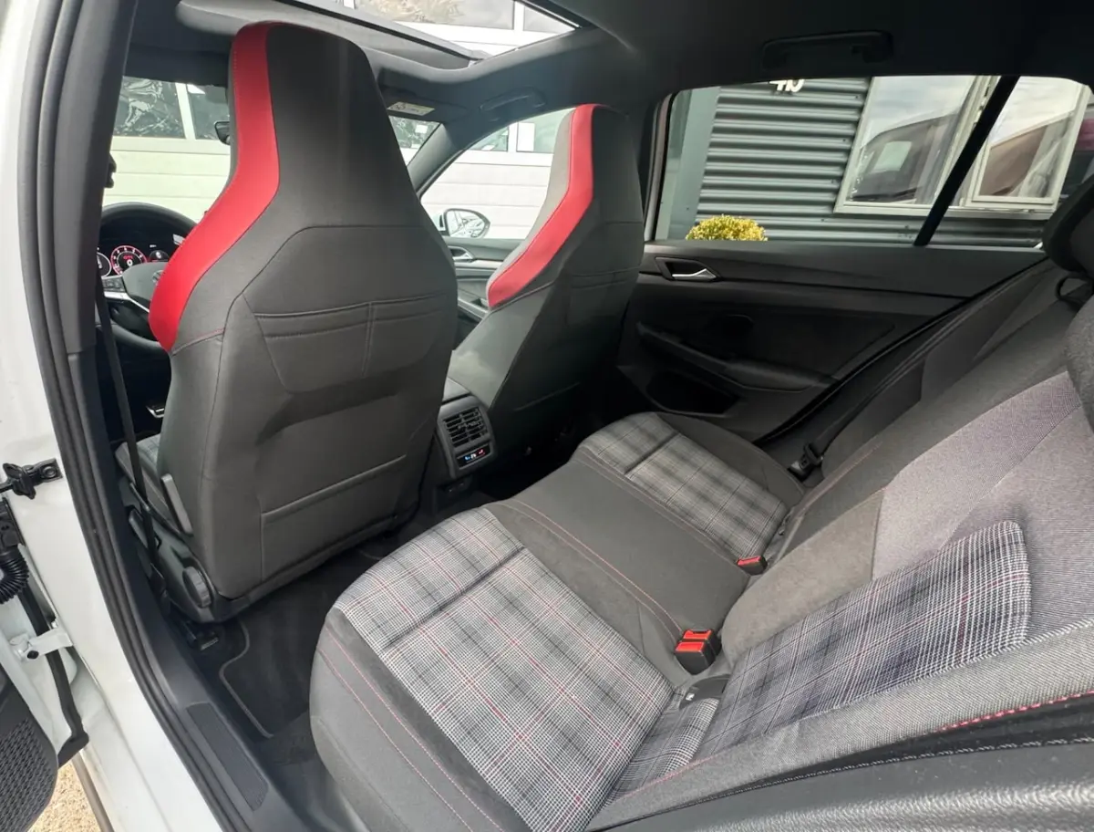 8.5 2.0 TSI GTI l 265pk l 360 camera l Panoramadak l Voll