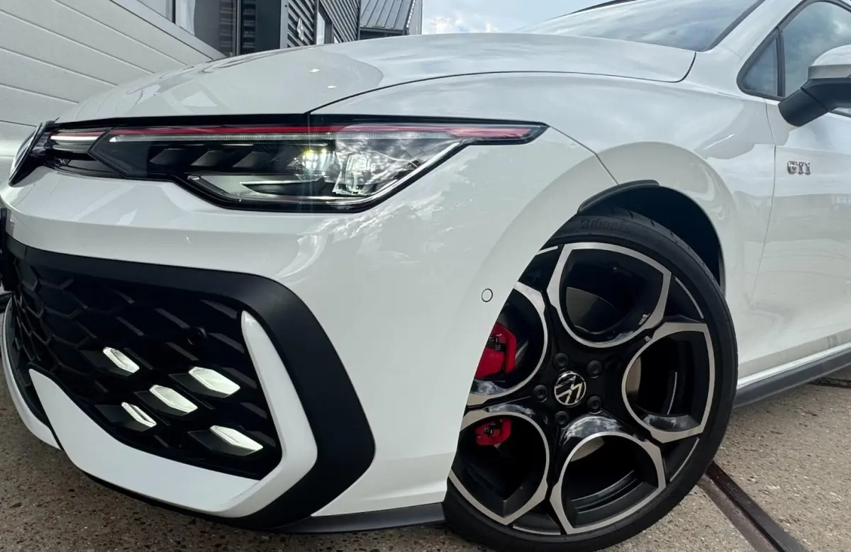 8.5 2.0 TSI GTI l 265pk l 360 camera l Panoramadak l Voll