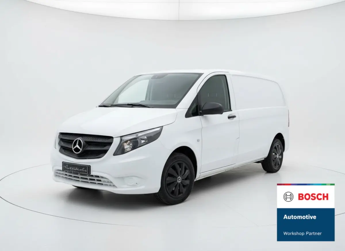 110 CDI AIRCO - TREKHAAK - CRUISE - STOELVERWARMING - BUMPERS IN KLEUR