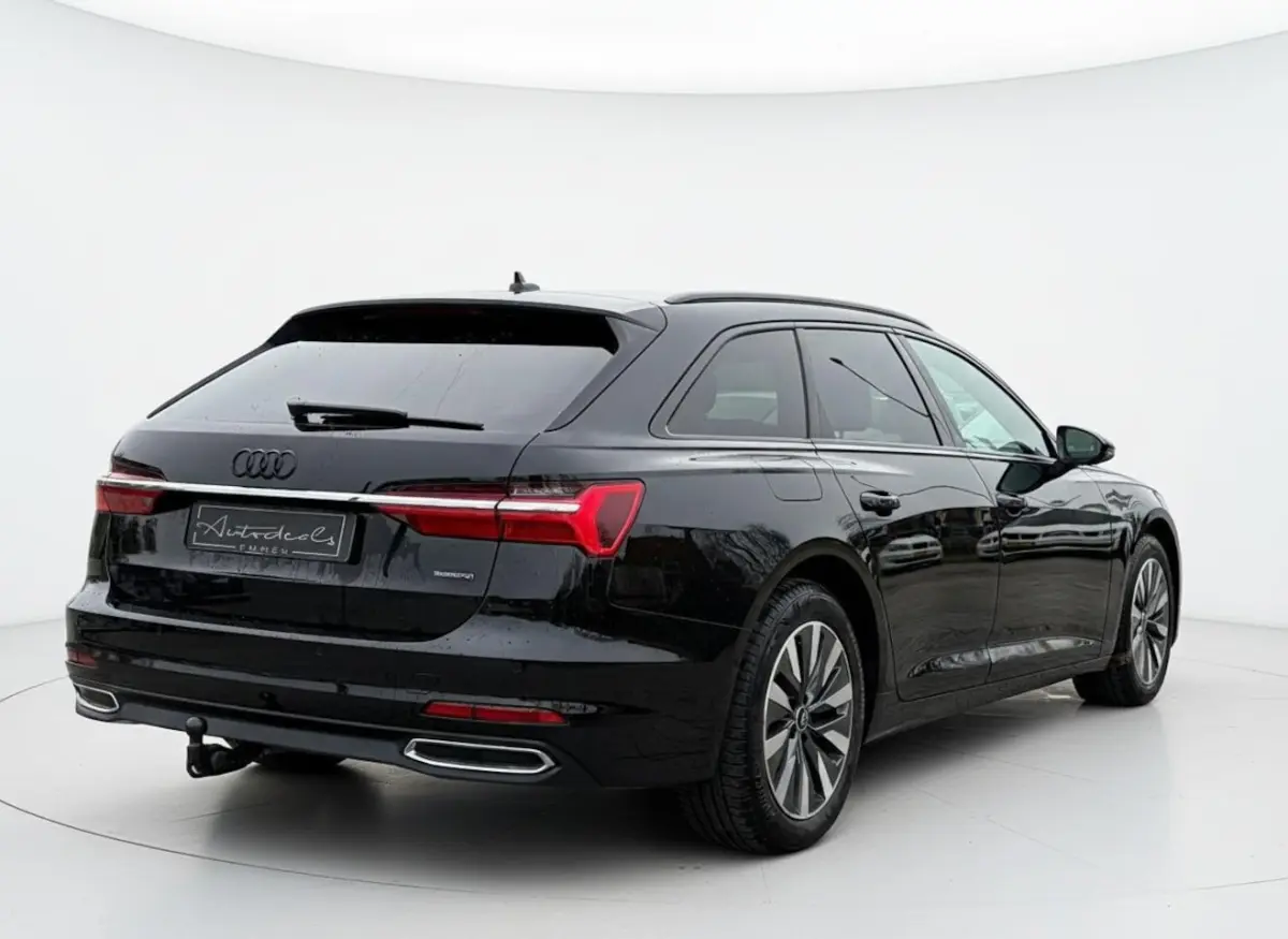 50 TFSI e quattro Business edition TREKHAAK - ACC - NAVI - STOELVERWARMING