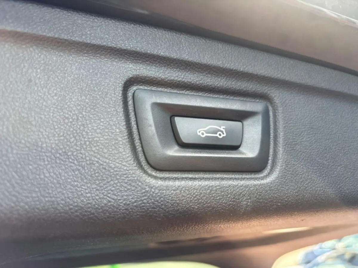 320d xD. High Exec. leer pano automaat navi 158dkm