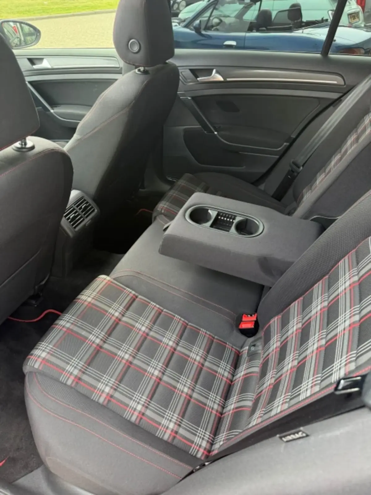 2.0 TSI GTI 245PK PERFORMANCE VOL