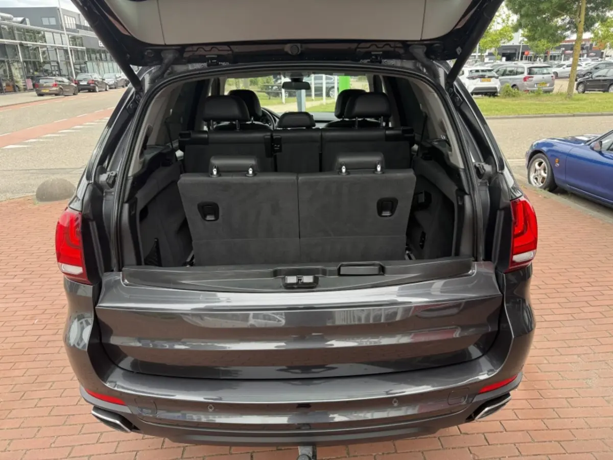 xDrive35i High Ex.7p | trekhaak | automaat | 7 pers | airco | navi |