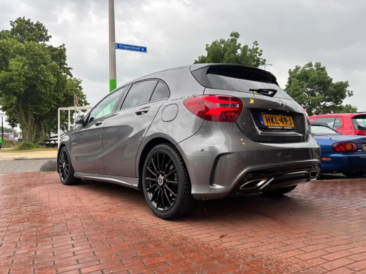 200 Sport Edition | leder | camera | navi | carplay | 179dkm |