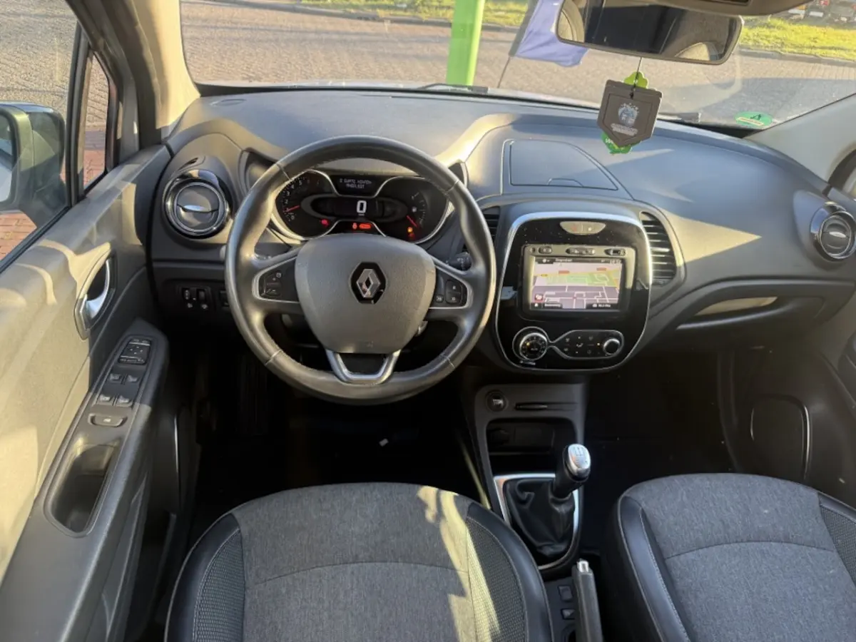 0.9 TCe Life | NAVI | AIRCO | 78DKM |