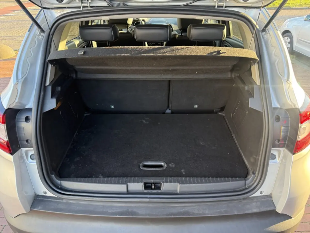 0.9 TCe Life | NAVI | AIRCO | 78DKM |