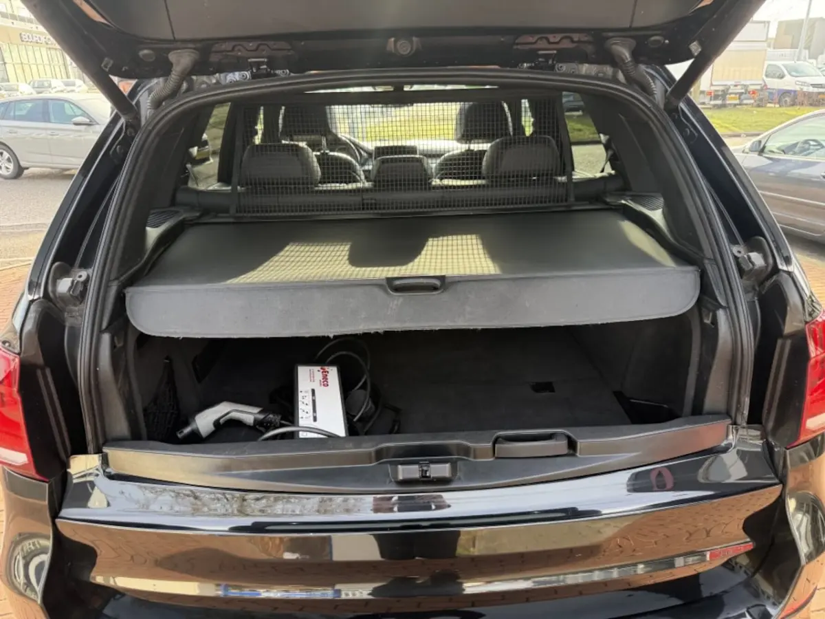 xDrive40e iPerformance High Executive
