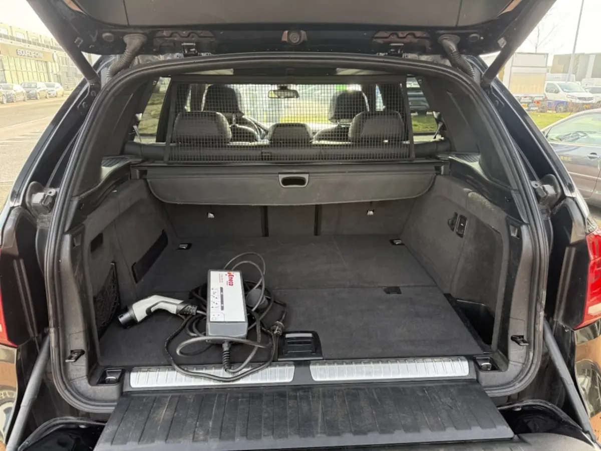 xDrive40e iPerformance High Executive