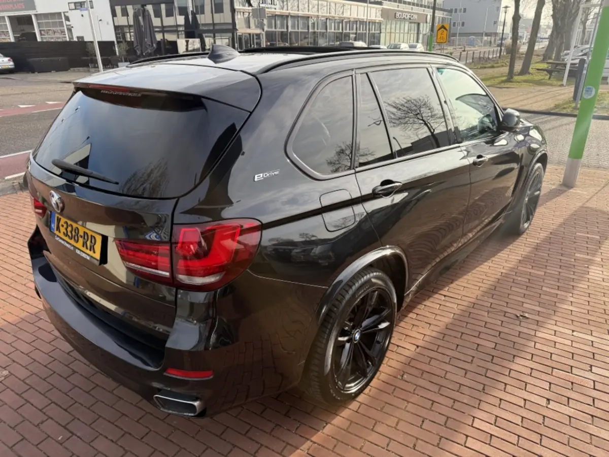 xDrive40e iPerformance High Executive