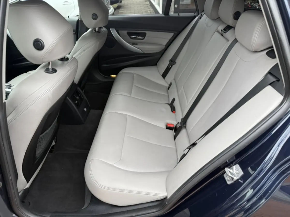 328i xDrive High Exec. Full Opties