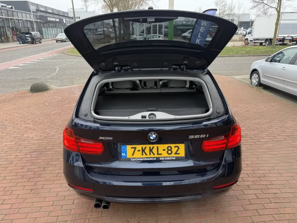328i xDrive High Exec. Full Opties