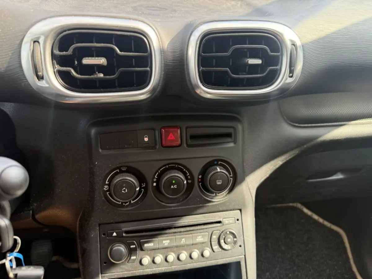 1.6 VTi Aura - | +nw apk |