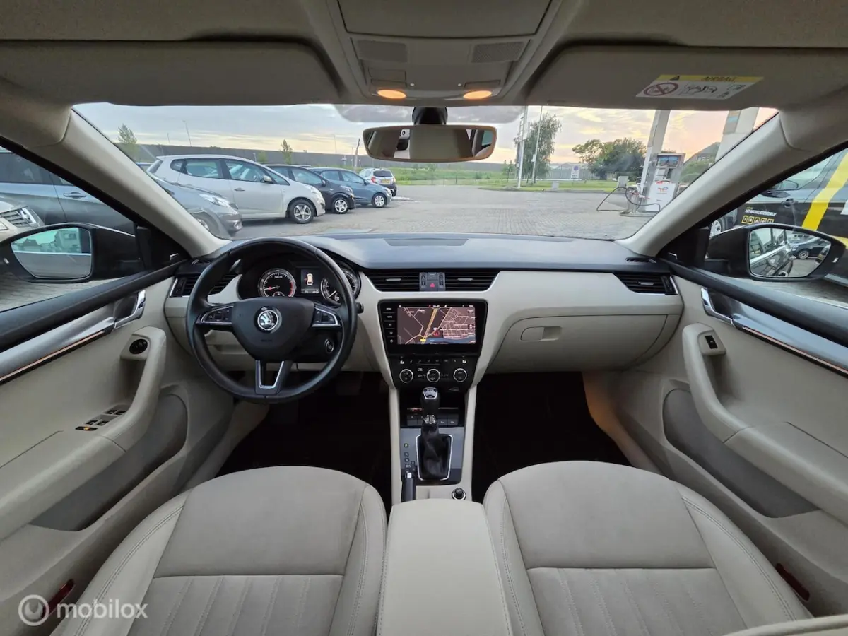 1.0 TSI Greentech Style Business DSG