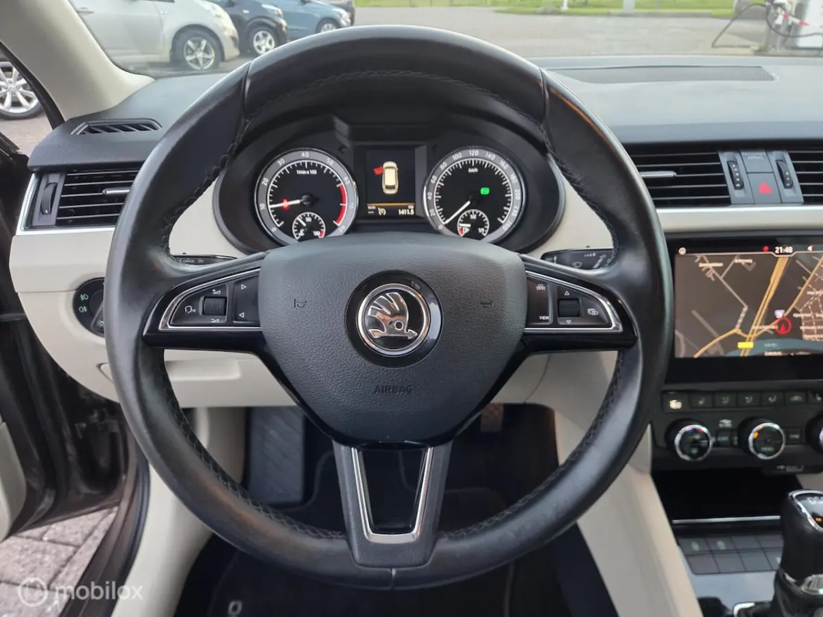 1.0 TSI Greentech Style Business DSG