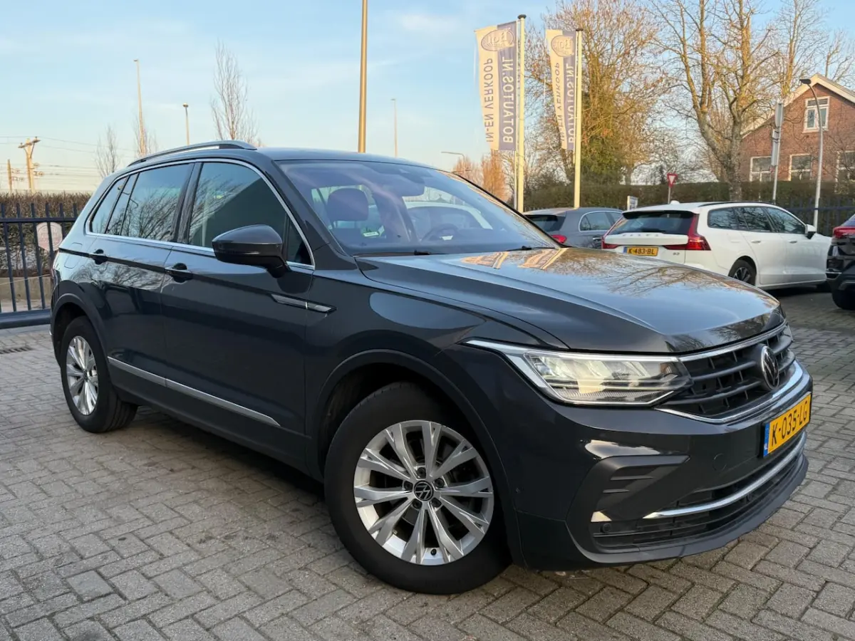 1.5 TSI Life Business / AUTOMAAT / 1E EIGENAAR / VIRTUAL DISPLAY / TREKHAAK / NL-AUTO / NA