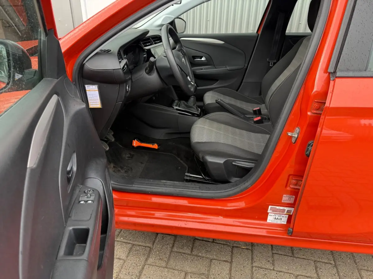 1.2 Edition / 1E EIG / AIRCO / CRUISE CONTr / APPLE CAR PLAY